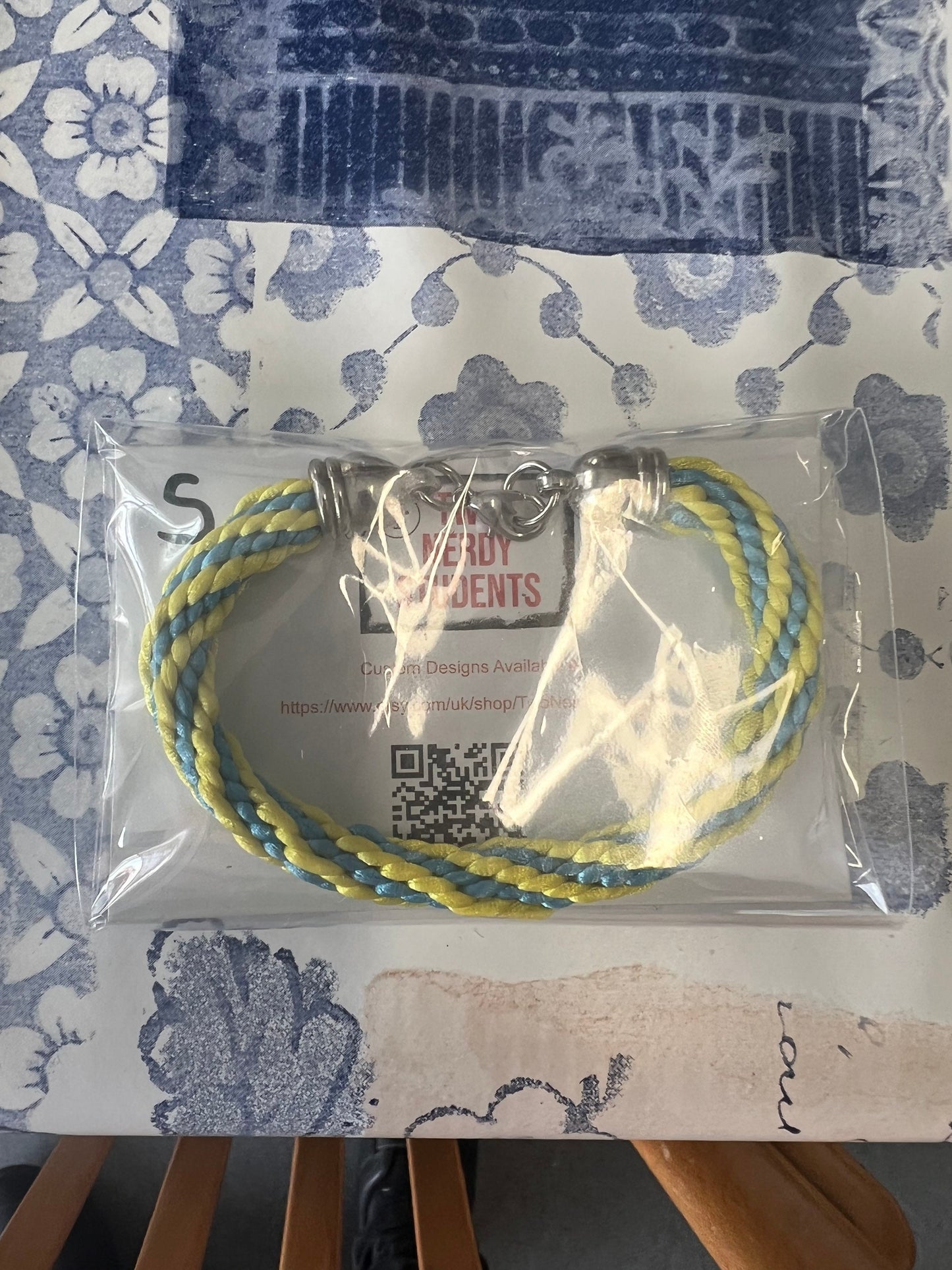 Ukraine Flag Bracelet (16 Strand)