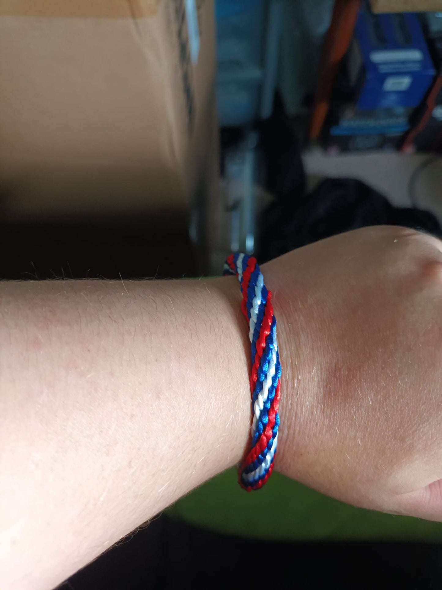 UK Flag Bracelet (16 Strand)