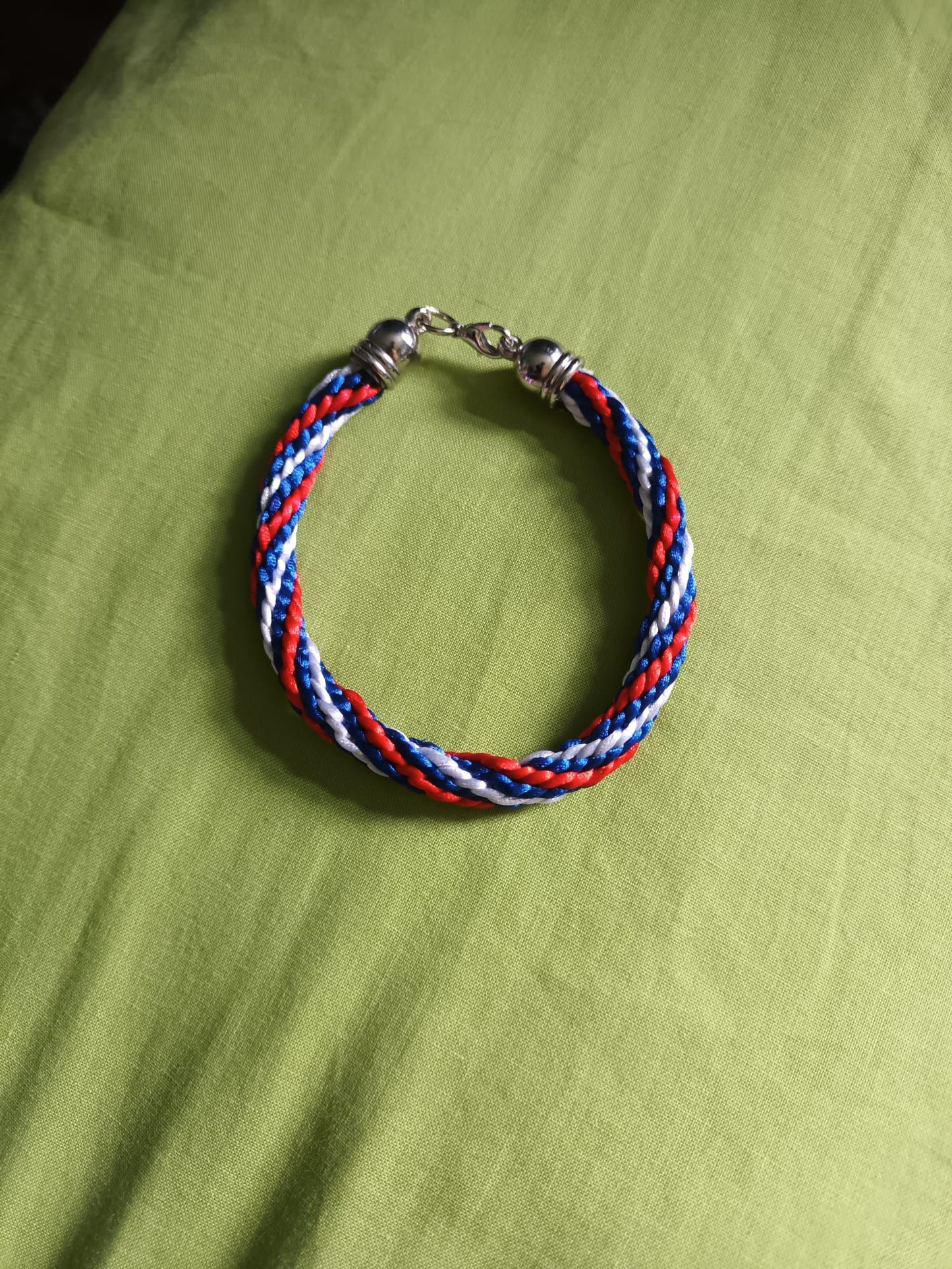 UK Flag Bracelet (16 Strand)